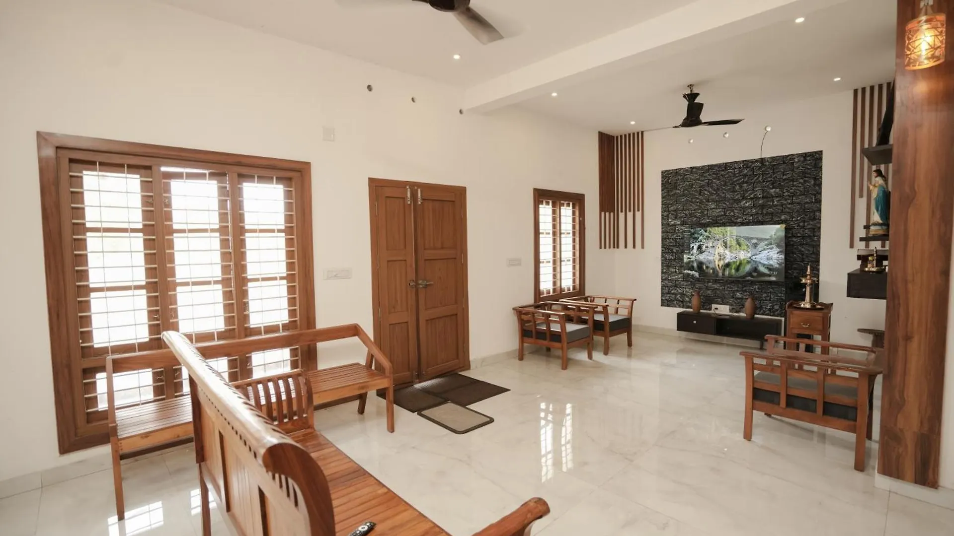 Royal Turn Modern Villa Alappuzha Accommodatie bij particulieren